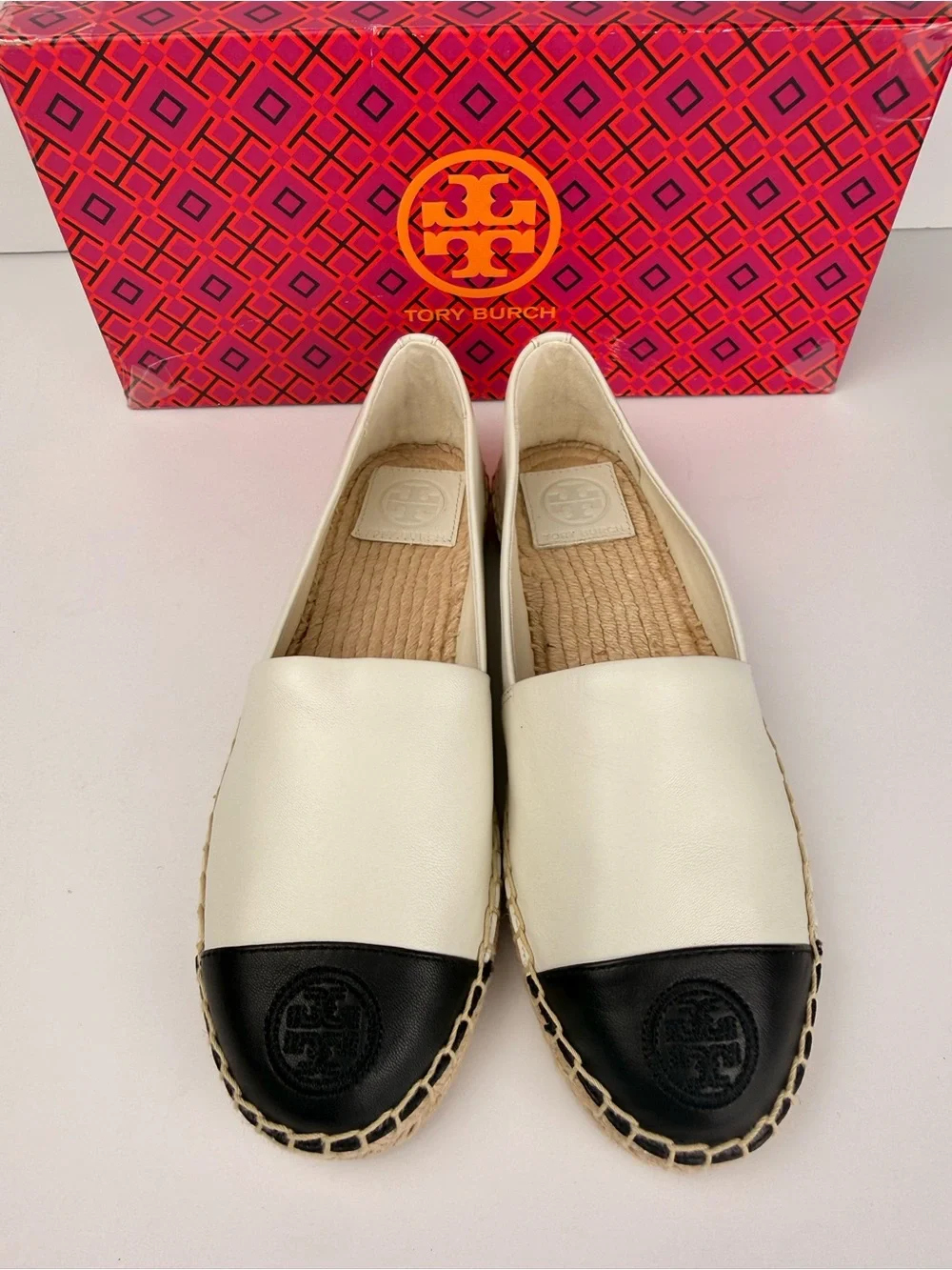 Tory Burch Colorblock Flat Espadrille Nappa Leather Shoes New Ivory/Black 5.5